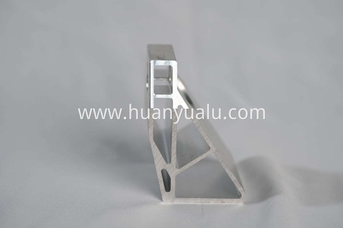 Battery tray